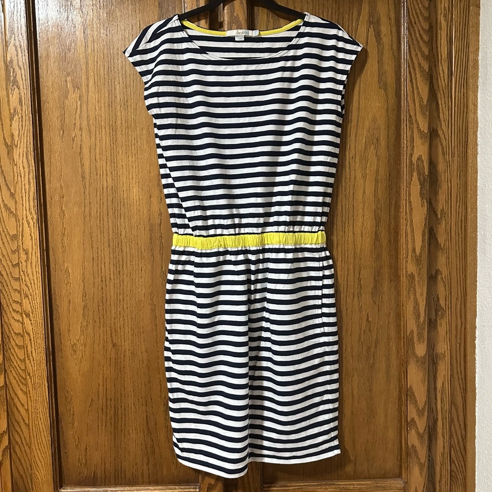 Boden Women's Blue White Striped Stretch Knit Cap Sleeve Dress Sz 4